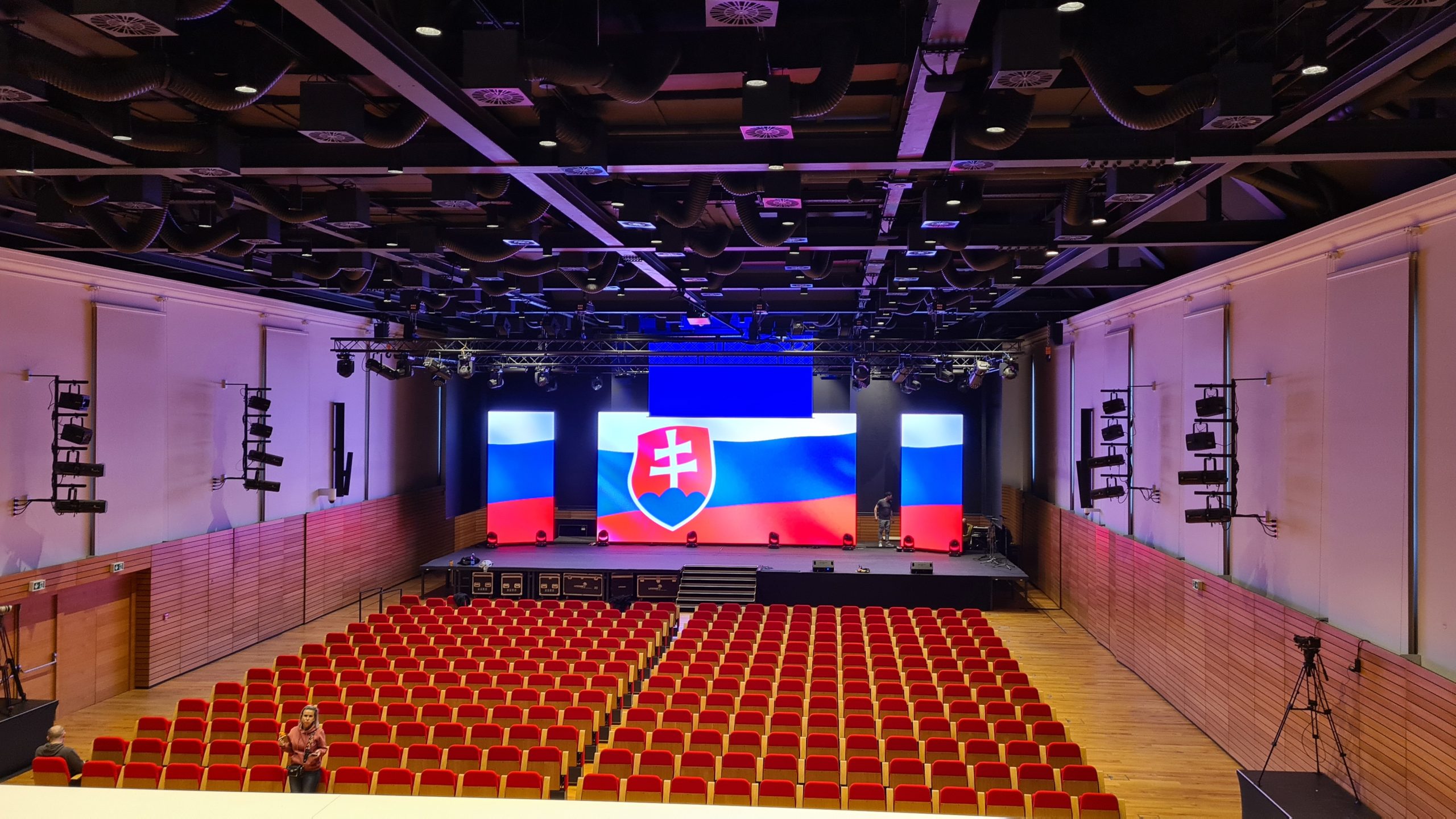 Efficient technicians team will solveAny Problem